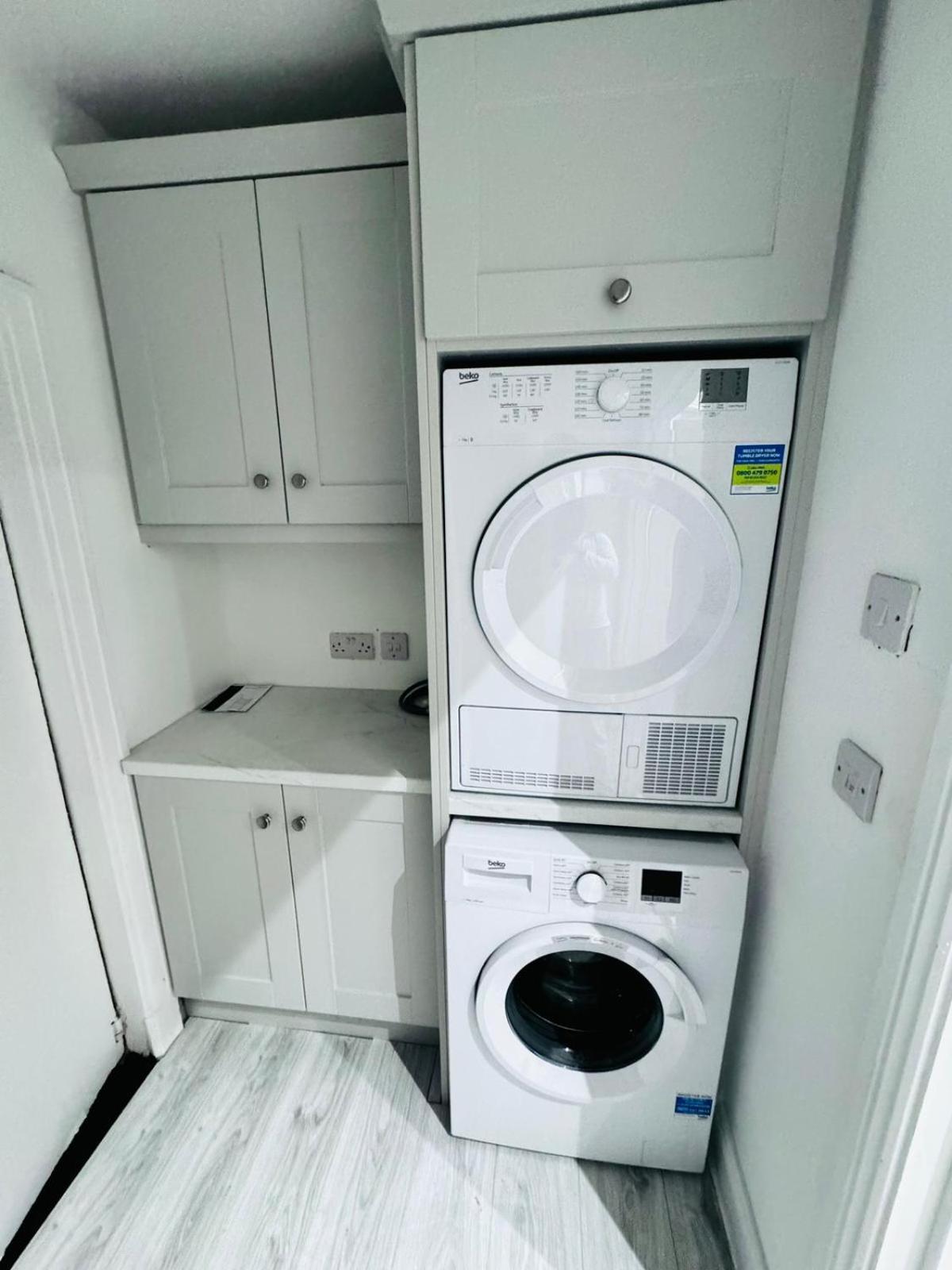 Naas Town - Budget Double Bedrooms Kültér fotó