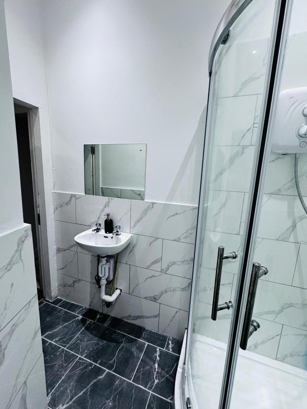 Naas Town - Budget Double Bedrooms Kültér fotó